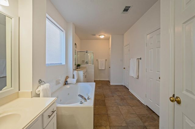 20923 Lake Park Trl Trail, Humble, TX 77346