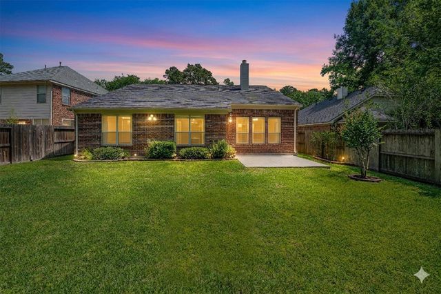 20923 Lake Park Trl Trail, Humble, TX 77346