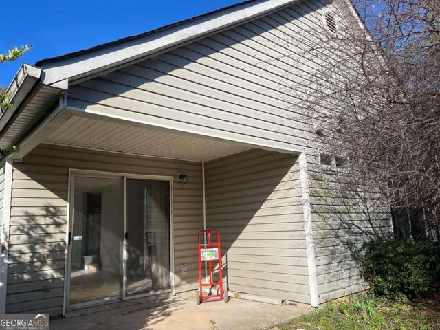 5733 Rockaway Drive, Union City, GA 30291