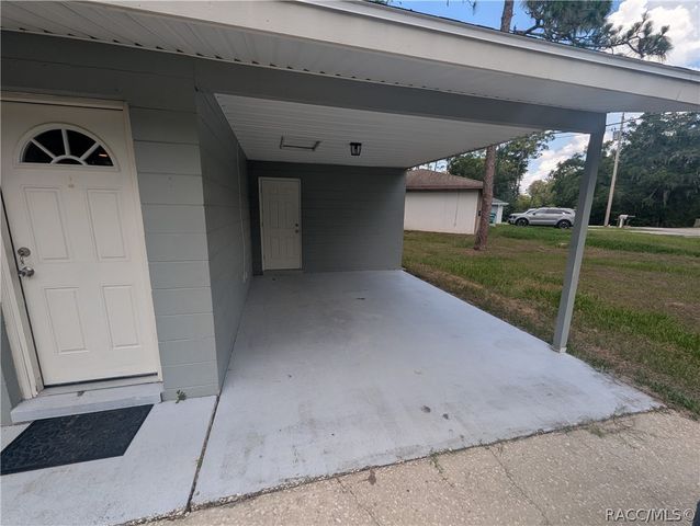 3999 S Highlands Avenue, Inverness, FL 34452
