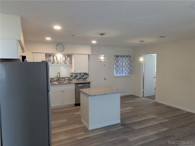 3999 S Highlands Avenue, Inverness, FL 34452
