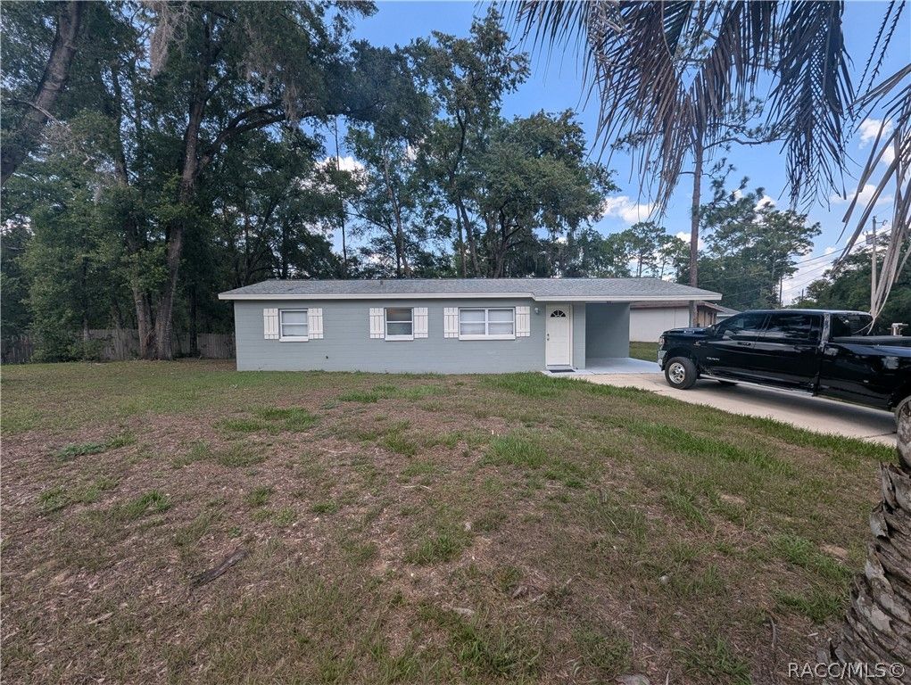 3999 S Highlands Avenue, Inverness, FL 34452