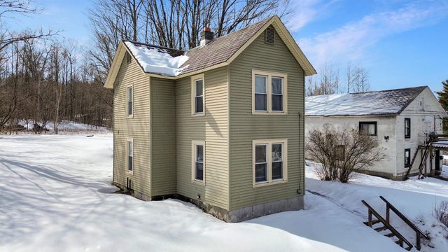 33 River Street, Fair Haven, VT 05743