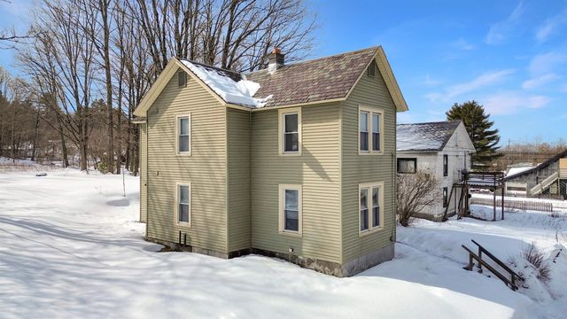 33 River Street, Fair Haven, VT 05743