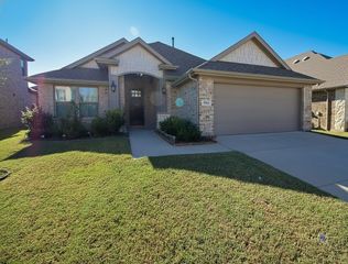 1904 Shaila Drive, Mansfield, TX 76063