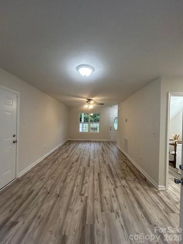 214 Pharr Street, Charlotte, NC 28262