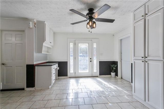 100 Forest Lake Drive, Covington, GA 30016