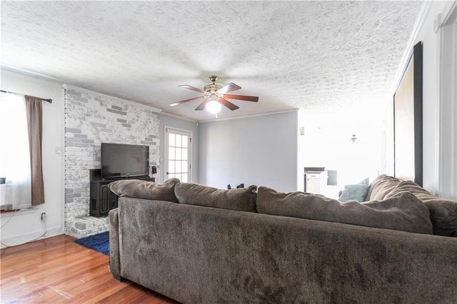 100 Forest Lake Drive, Covington, GA 30016