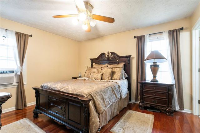 100 Forest Lake Drive, Covington, GA 30016