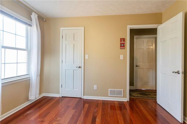 100 Forest Lake Drive, Covington, GA 30016