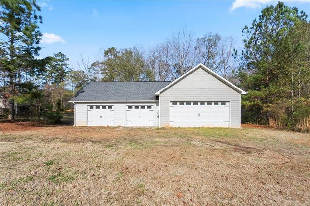 100 Forest Lake Drive, Covington, GA 30016