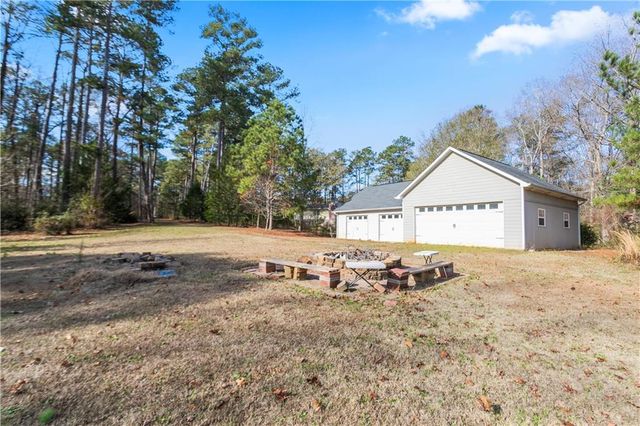 100 Forest Lake Drive, Covington, GA 30016