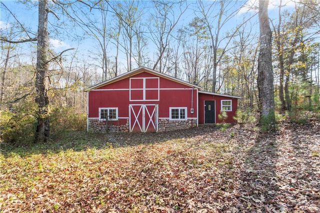 100 Forest Lake Drive, Covington, GA 30016