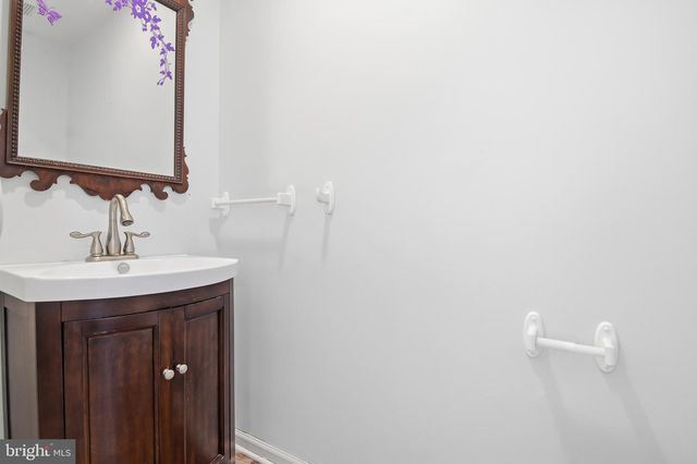 21 E MOYER DR, Bear, DE 19701