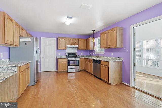 21 E MOYER DR, Bear, DE 19701