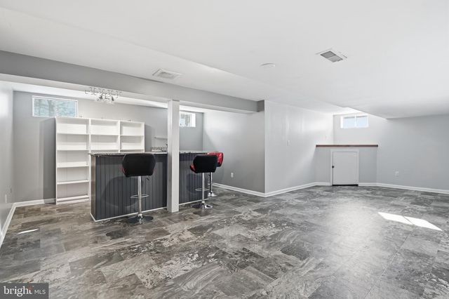 21 E MOYER DR, Bear, DE 19701