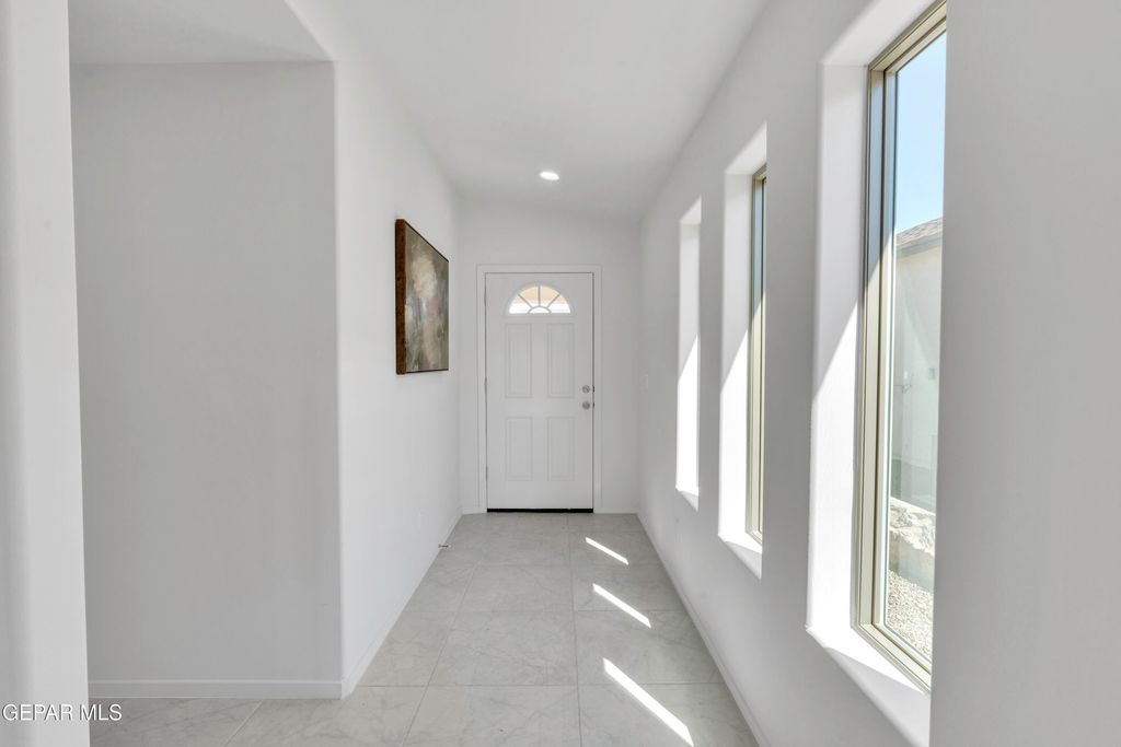 12329 Ben Dowell Way, El Paso, TX 79934