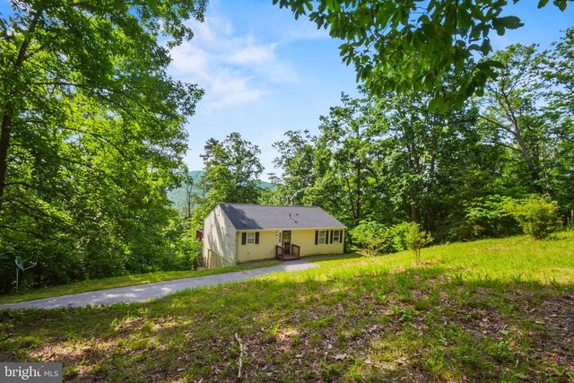 180 CREST LN, Front Royal, VA 22630