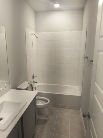 355 Lost Creek Trail, Greenville, TX 75402