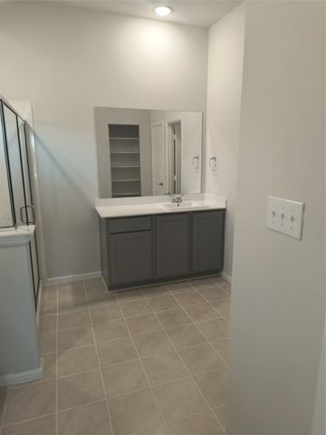 355 Lost Creek Trail, Greenville, TX 75402