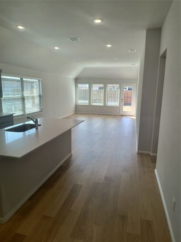 355 Lost Creek Trail, Greenville, TX 75402