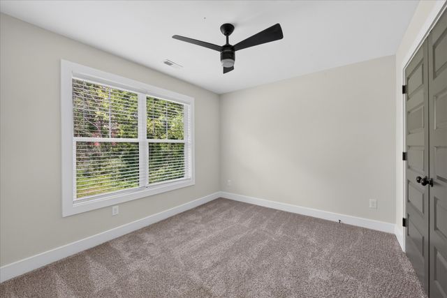 1088 Old Clarksville Pike, Pleasant View, TN 37146