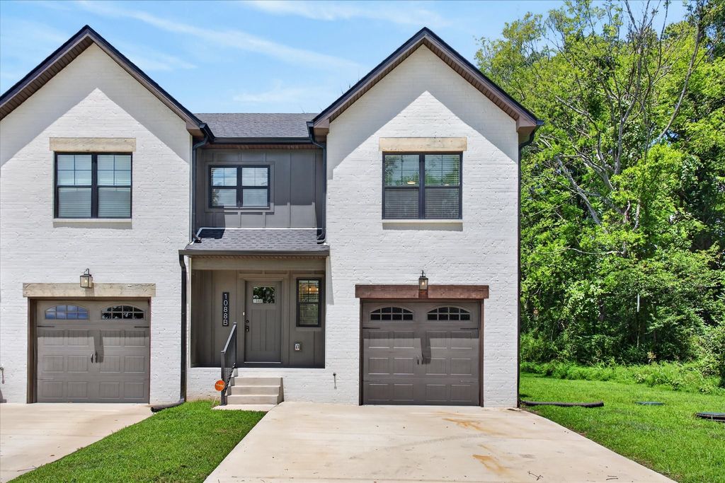 1088 Old Clarksville Pike, Pleasant View, TN 37146