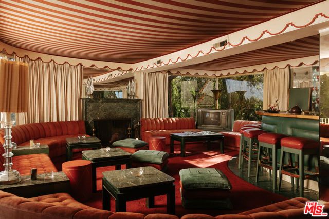 10934 Bellagio Road, Los Angeles, CA 90077