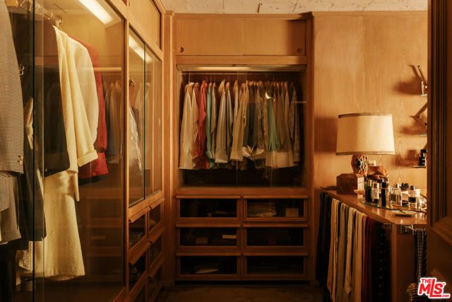 10934 Bellagio Road, Los Angeles, CA 90077