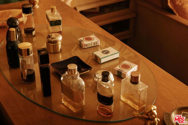 10934 Bellagio Road, Los Angeles, CA 90077