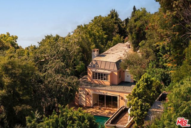 10934 Bellagio Road, Los Angeles, CA 90077