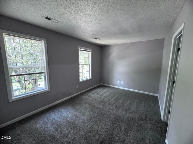 3 S Indian Creek Place, Durham, NC 27703