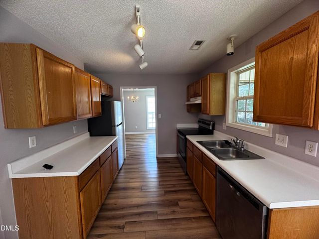 3 S Indian Creek Place, Durham, NC 27703