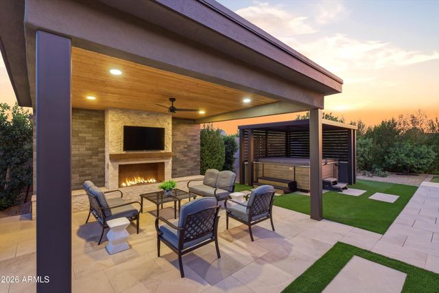 3641 E BOOT TRACK Trail, Gilbert, AZ 85296