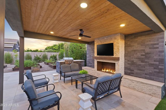 3641 E BOOT TRACK Trail, Gilbert, AZ 85296