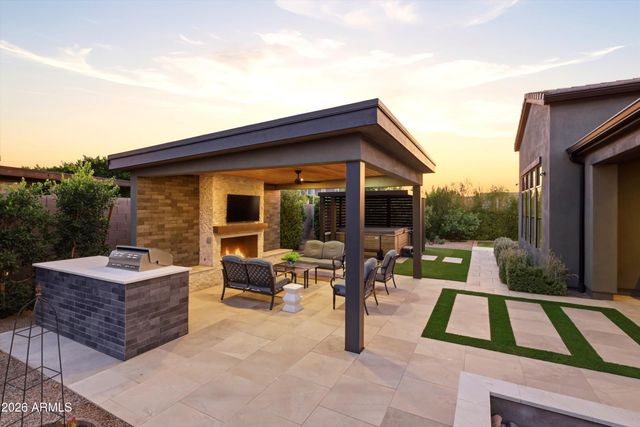 3641 E BOOT TRACK Trail, Gilbert, AZ 85296