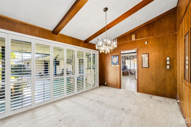 2444 Pine Street, Bakersfield, CA 93301