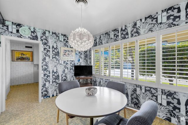 2444 Pine Street, Bakersfield, CA 93301