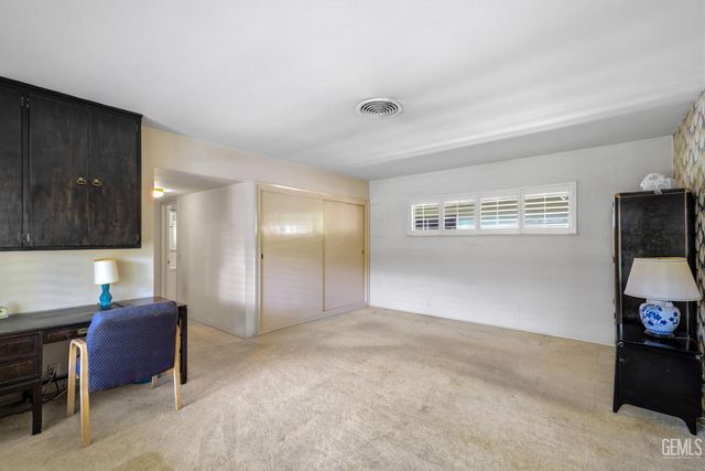 2444 Pine Street, Bakersfield, CA 93301