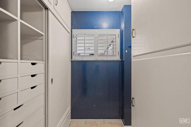 2444 Pine Street, Bakersfield, CA 93301