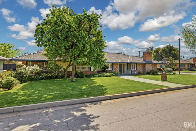 2444 Pine Street, Bakersfield, CA 93301