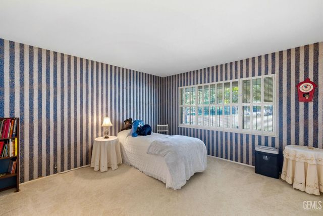 2444 Pine Street, Bakersfield, CA 93301