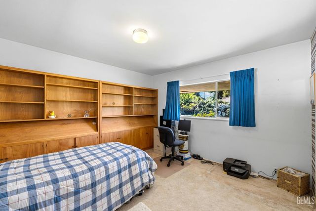 2444 Pine Street, Bakersfield, CA 93301