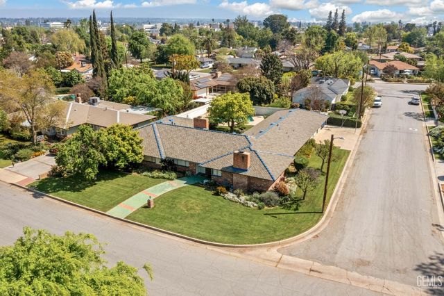 2444 Pine Street, Bakersfield, CA 93301