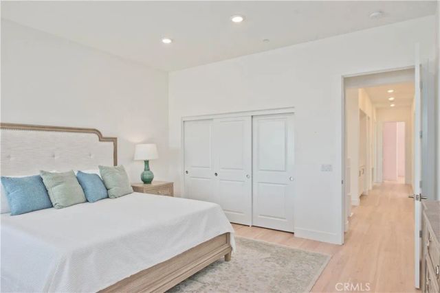 27533 Golden Currant Place, Valencia, CA 91381