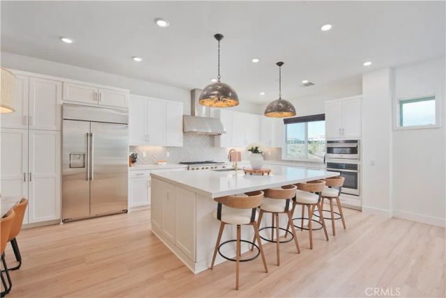 27533 Golden Currant Place, Valencia, CA 91381