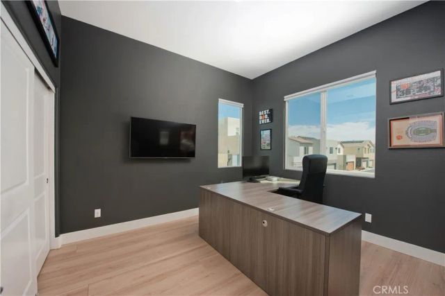 27533 Golden Currant Place, Valencia, CA 91381