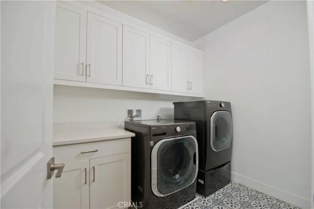 27533 Golden Currant Place, Valencia, CA 91381