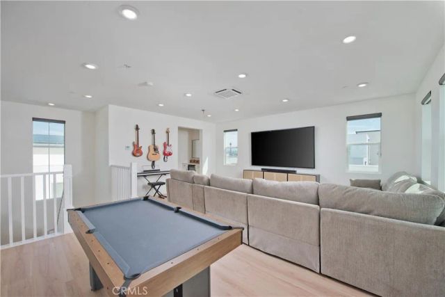 27533 Golden Currant Place, Valencia, CA 91381