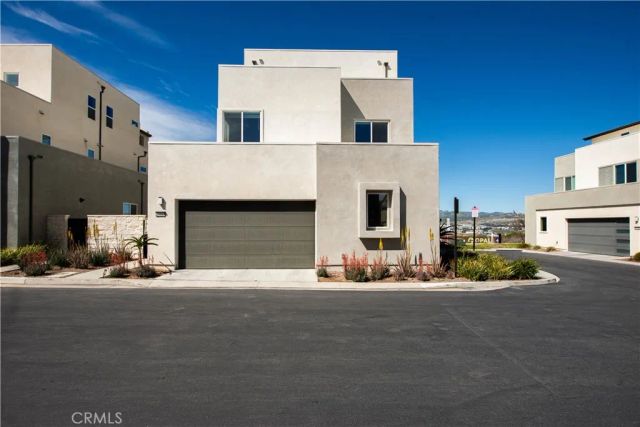 27533 Golden Currant Place, Valencia, CA 91381